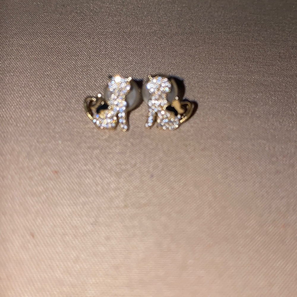 Gold cat earrings